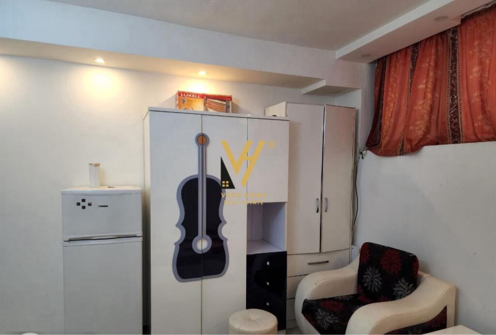 JEPET GARSONIERE ME QERA TE KODRA E DIELLIT 30.000 LEKE