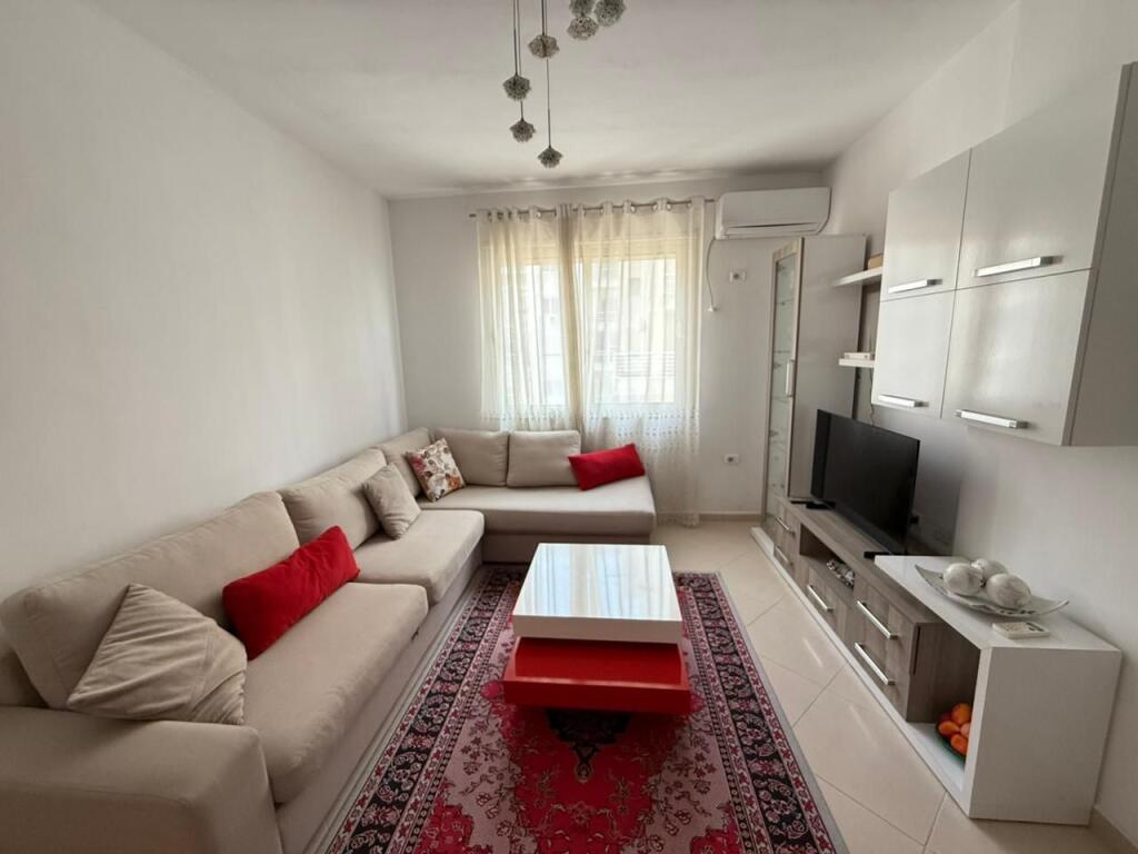 2+1 ME QERA , PLAZH RROTA E KUQE