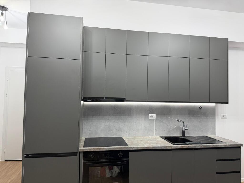 SHITET APARTAMENT 2+1 📍 Kompleksi Mangalem 21 – Ali Dem