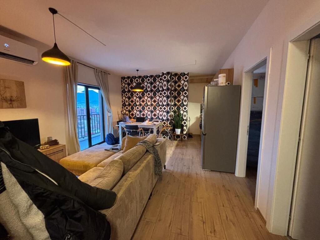 CASA IN VENDITA – VILA GOLD, CENTRO 📍 Zona d'élite, vicino al centro