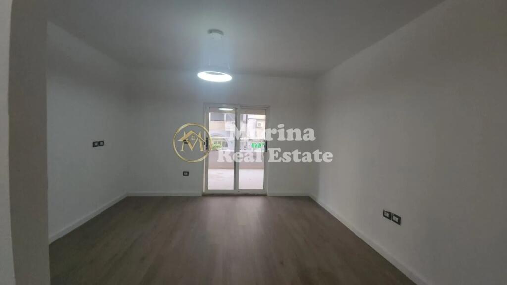 Shitje | Apartament 1 + 1 | Komuna e Parisit | 180000 € i diskutueshem.