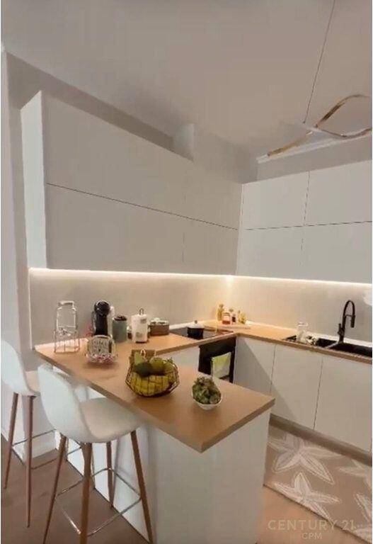 Shitet Apartament 2+1+2 me Parkim me Çmim Ekstra – Bulevardi i Ri, Tiranë