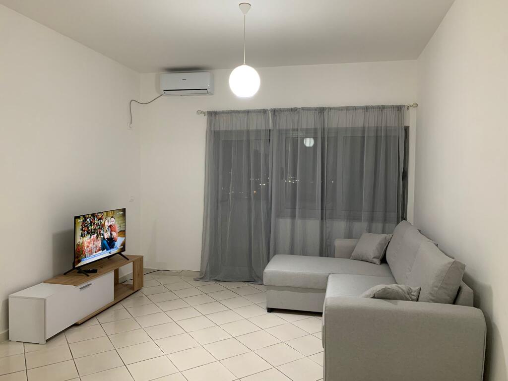 JEPET 1+1 ME QIRA NE ASTIR