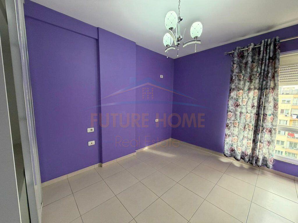 Shitet, Apartament 2+1, Unaza e Re, Tiranë