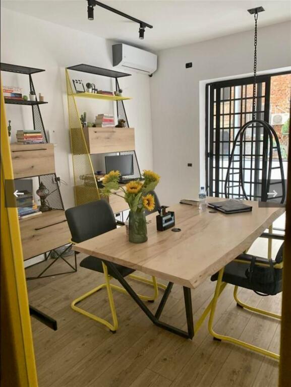 📣 QERA Ambient Zyre 📍 Rruga e "Durresit" ✨