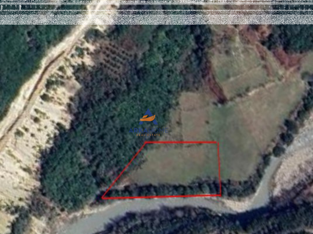 LAND FOR SALE 2000M2 "KRYEZI,TIRANA" 250,000 EURO