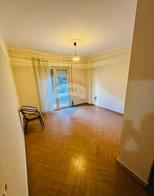 📍Shitet Apartament 2+1 Misto Mame