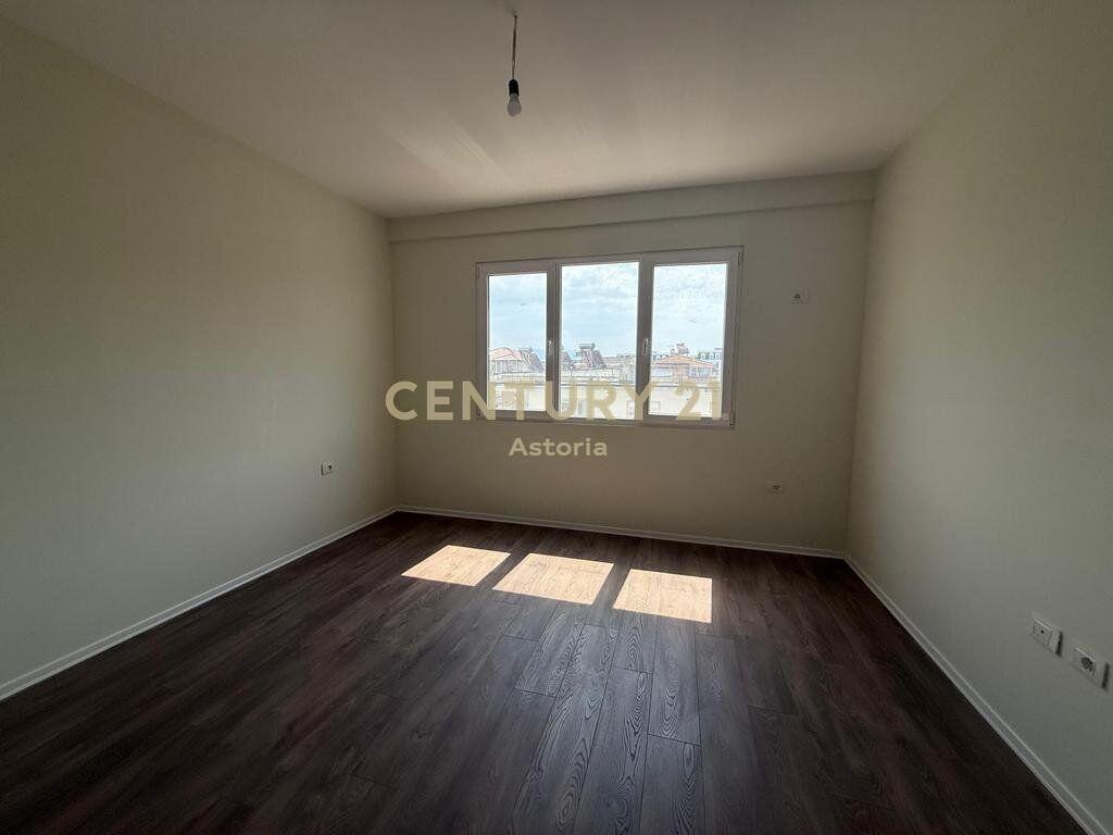 JEPET ME QIRA APARTAMENT 2+1 TE RRETHI I SAUKUT, TIRANE