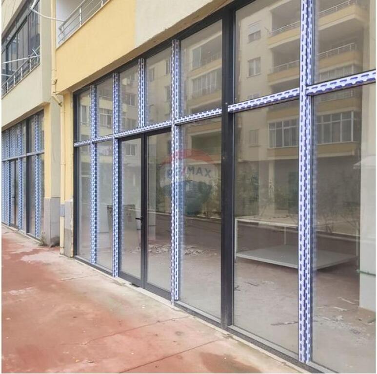 Dyqan - Për Shitje - Vila L, Tiranë(ID: 530221066-175)