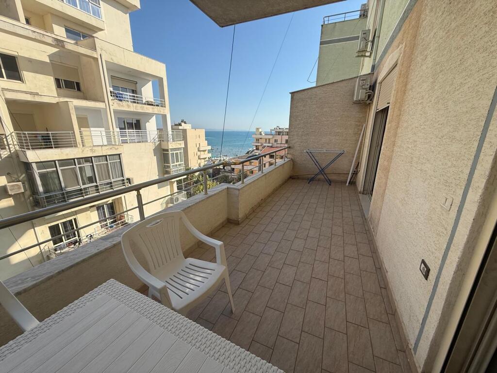 2+1 ME QERA , PLAZH RROTA E KUQE