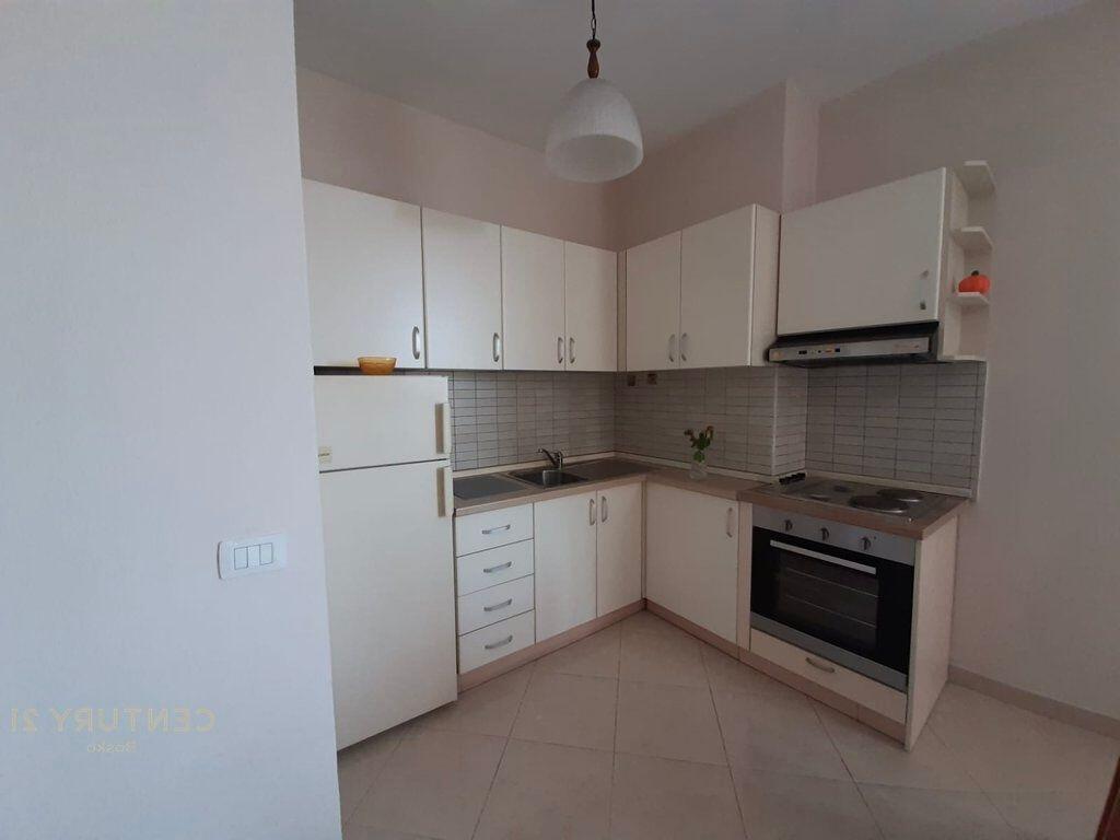 Apartament me qira 1+1 , Pazari i Ri