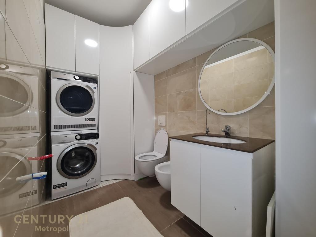 Apartament luksoz 2+1+Garazhd per shitje tek Green City