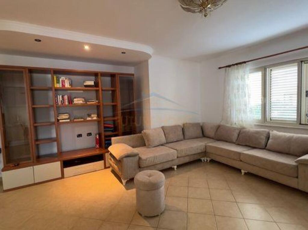 Qera, Apartament 2+1 , Liqeni Artificial, Tiranë.