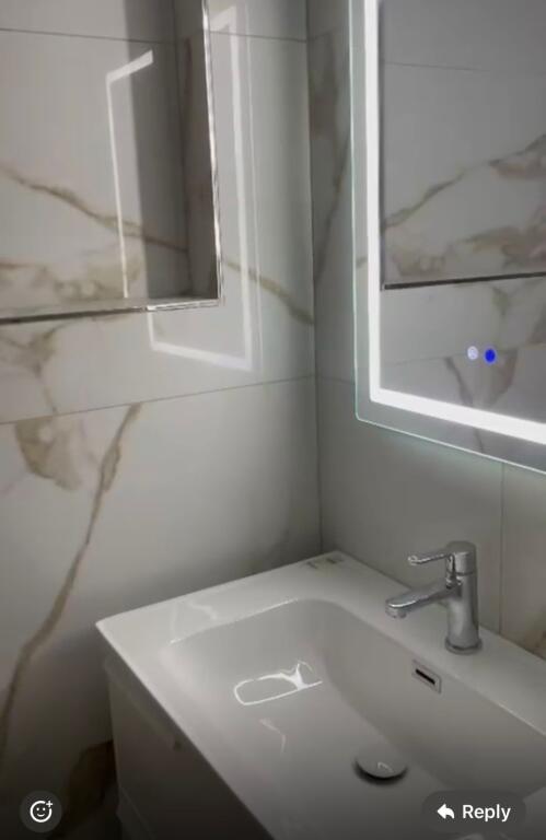 Qira Apartament 2+1+post parkimi tek Oasis Residence Unaza e Re Astiri