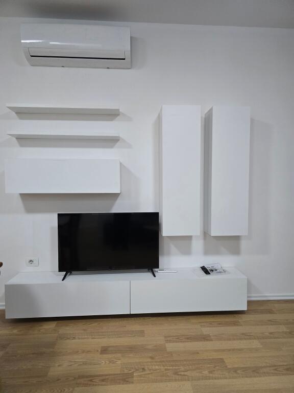 Affittasi 1+1 Zogu zi