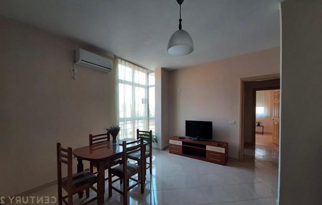 Apartament me qira 1+1 , Pazari i Ri