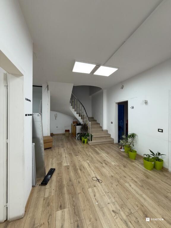 OFFICE SPACE FOR RENT, SHALLVARET, 240m2, 1500€/month