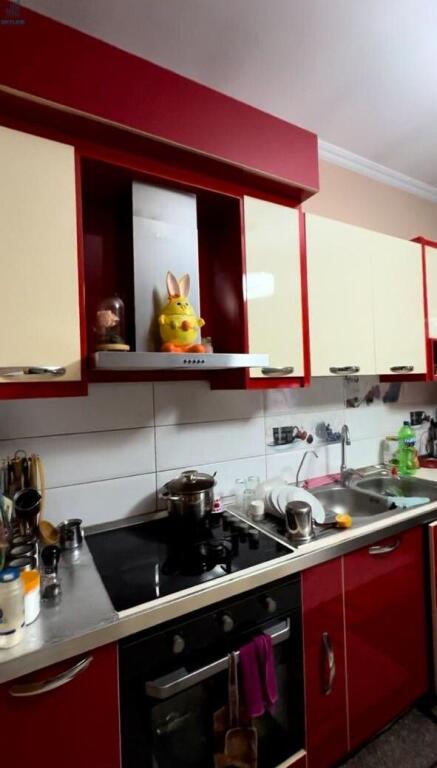 Shitet Apartament 2+1+2-Yzberisht