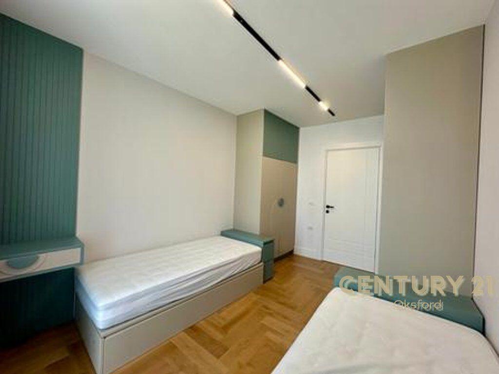 Apartament luksoz 2+1+2 per shitje tek Rezidenca Lake View