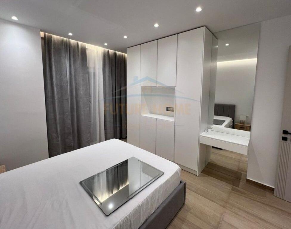 Qera, Apartament 1+1 , Zogu i Zi, Tirane.