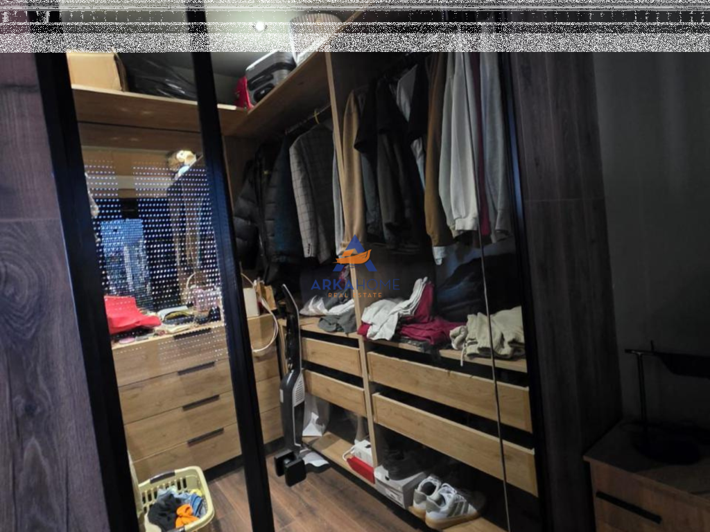 SHITET PENTHOUSE LUKSOZ 2+1 "ALI DEM, ISH-TREGU ELEKTRIK" 500.000 EURO