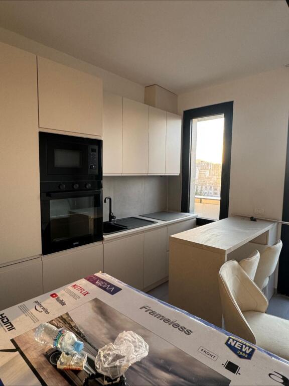 Jepet me qera apartament 1+1 te Ish-parku i autobuzave