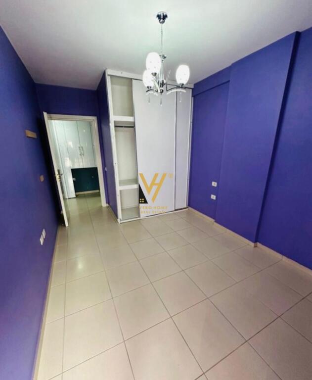 SHITET APARTAMENT 2+1+BLK TE UNAZA E RE 13.500.000 LEKE
