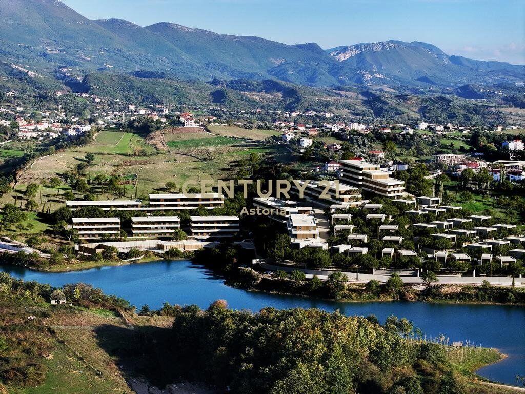 Appartamento 1+1 con balcone e vista sul lago nella residenza Farka Lake Front.