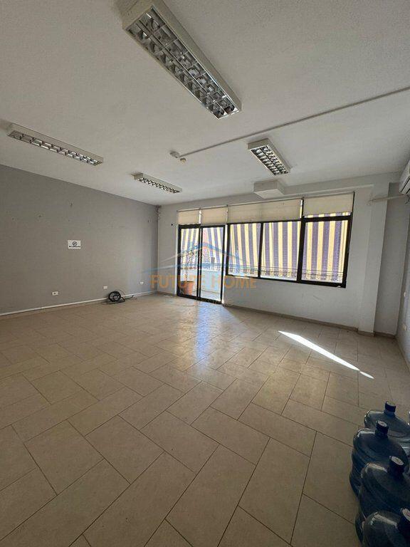 Rent, Business premises, Elbasan Street, Tirana