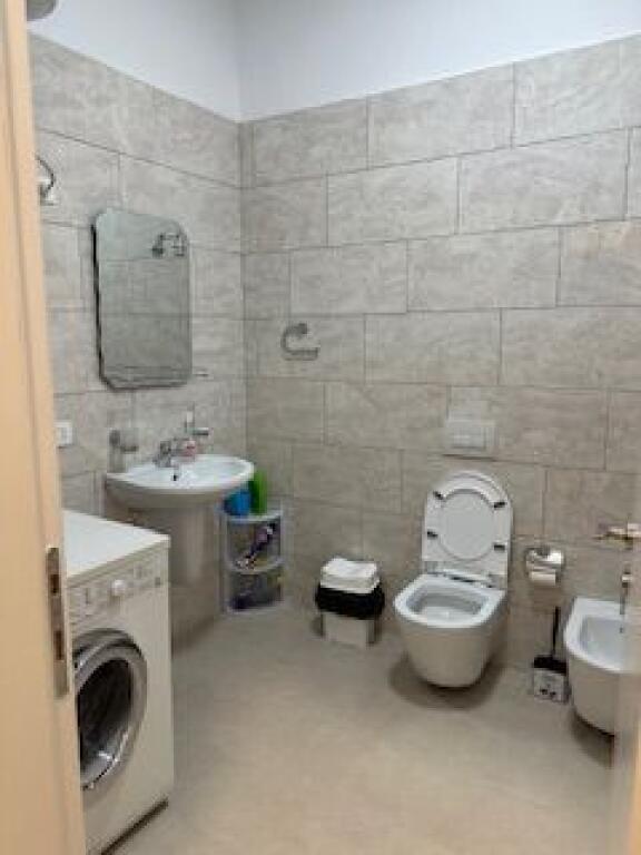 Appartamento 1+1 tra Delijorgjit e Square21 con 650€