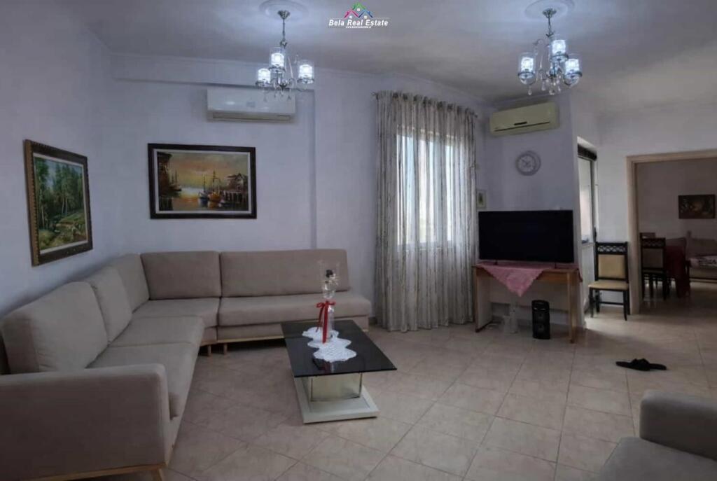 Apartament Me Qera 2+1 Tek Bulevardi Zogu i Pare (ID B2201672) Tirane