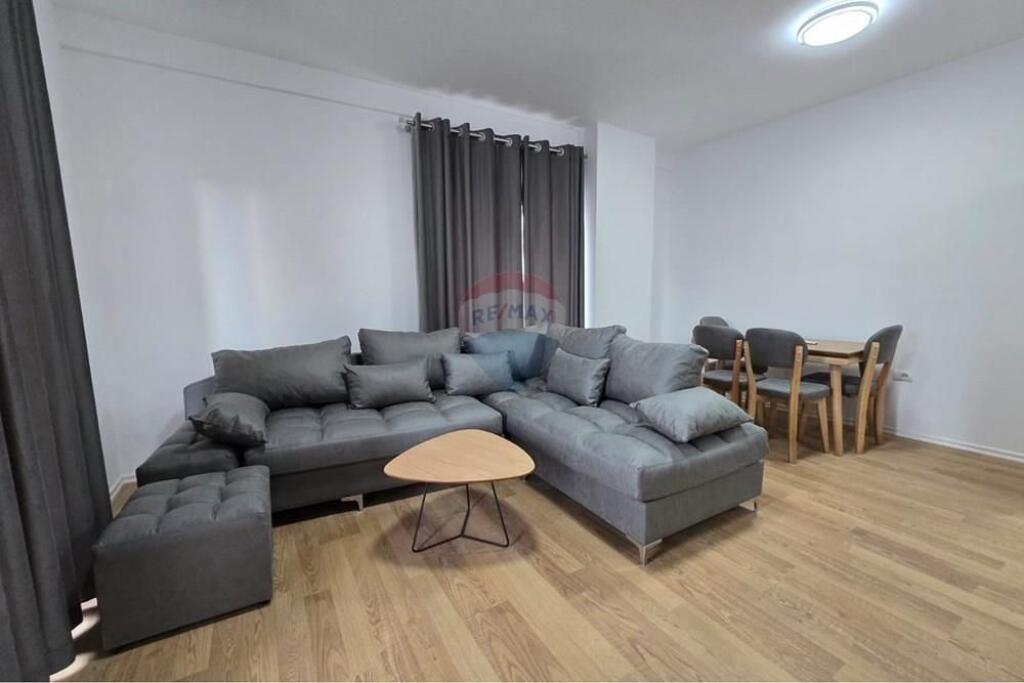 APARTAMENT 2+1 ME QIRA TEK ZOGU I ZI ID: 530171090-1495