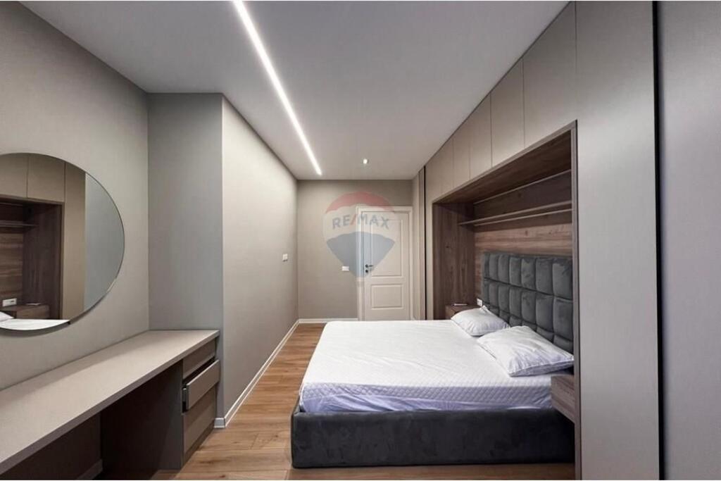 Apartment 1+1 for rent at Bulevardi Zogu I !