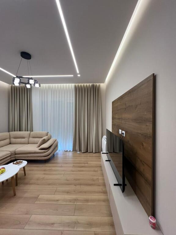 Super apartment for rent 3+1+3