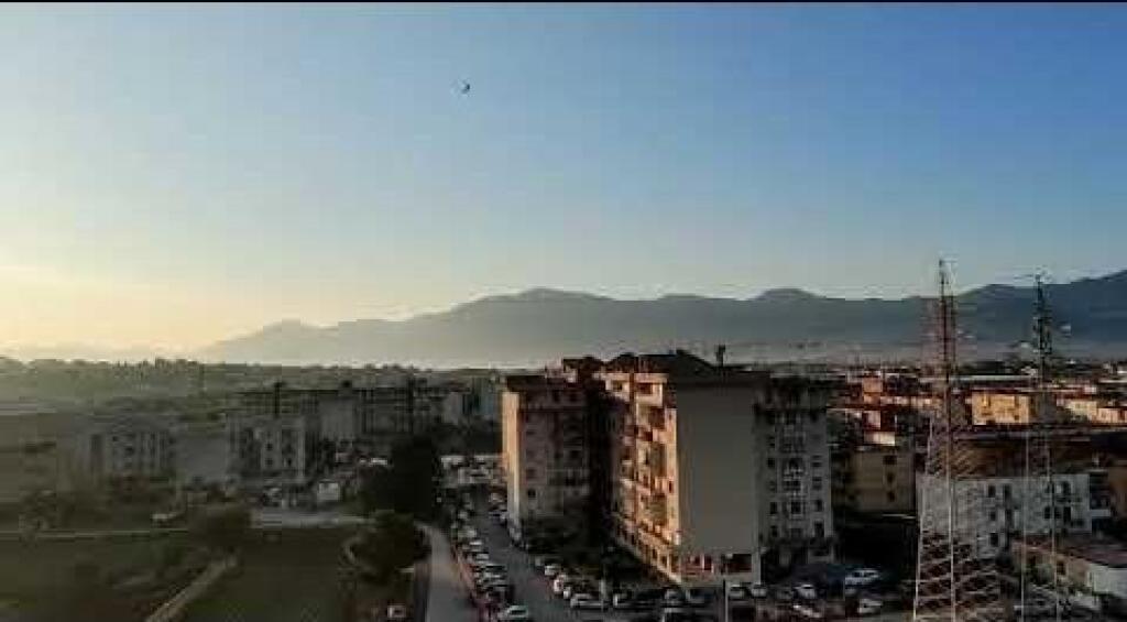 JEPET ME QERA APARTAMENT 2+1 "NE YZBERISHT" 500 EURO