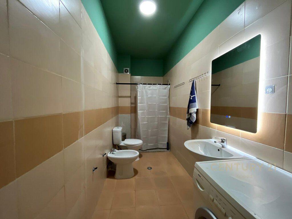 Jepet me qira apartament 2+1 tek Ish-Profarma !! 500 € /Muaj Sip. Totale  93m2