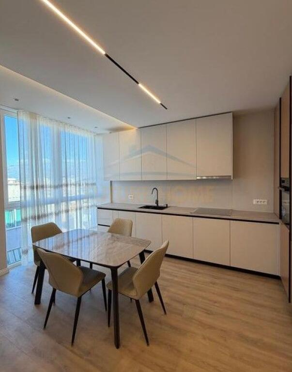 Qera, Apartament 2+1+2, Galeria, Rruga e Barrikadave, Tirane.