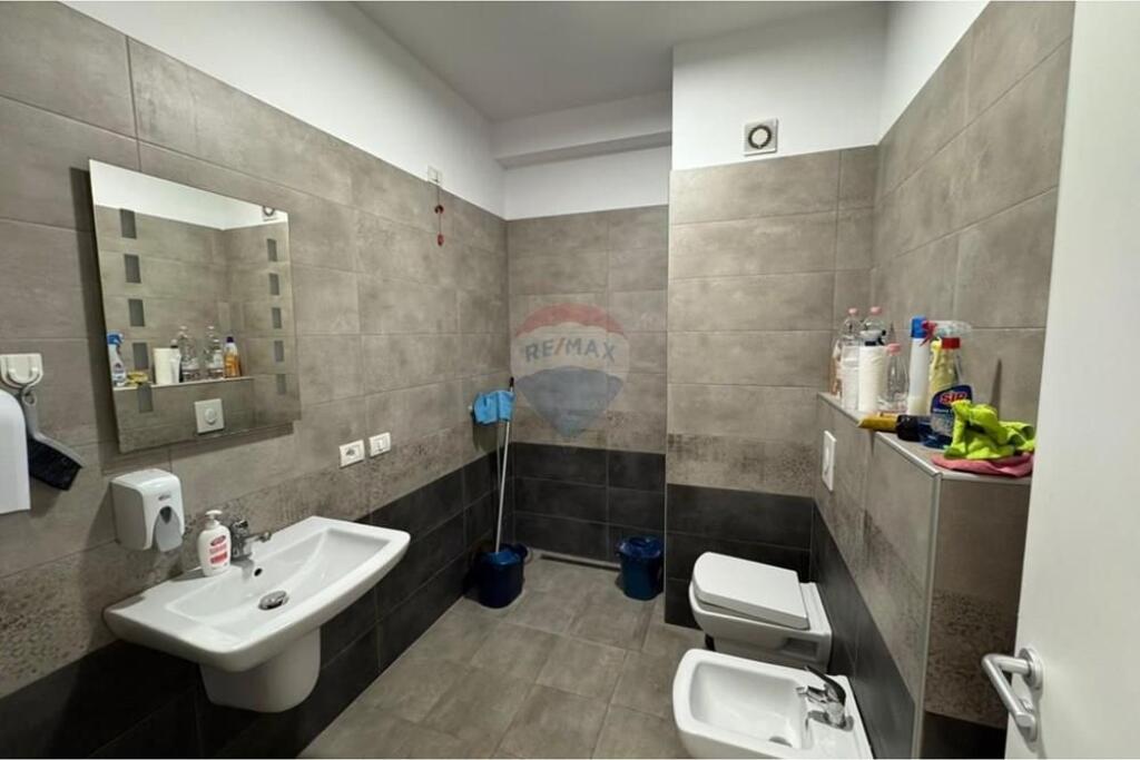 Apartment - For Sale - Karl Topia Square, Tirana(ID: 530261046-452)