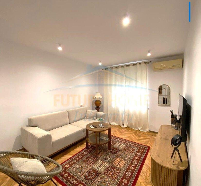 Rent, Apartment 1+1, Ballet School, Tirana.