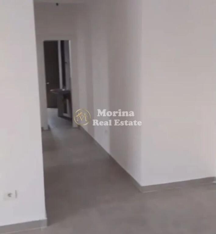 Qera | Apartament 2 + 1 | Rruga 5 Maji | 400 €/muaj