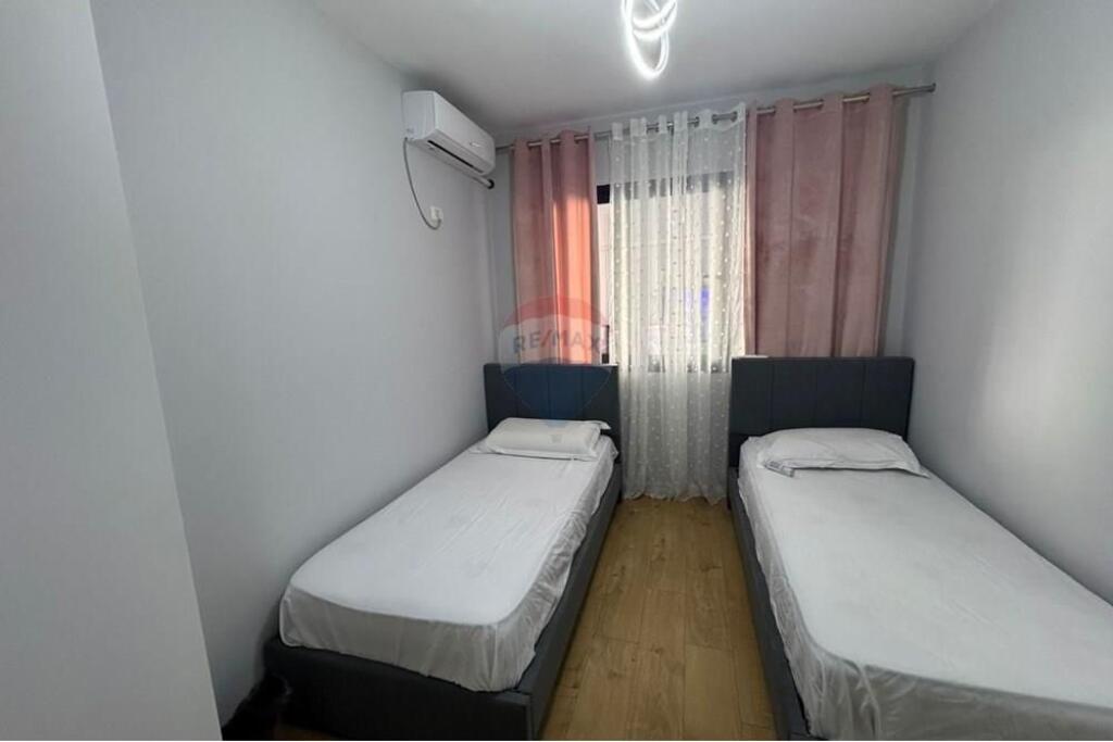 APPARTAMENTO 2+1+2+POSTO AUTO IN VENDITA, ASTIR