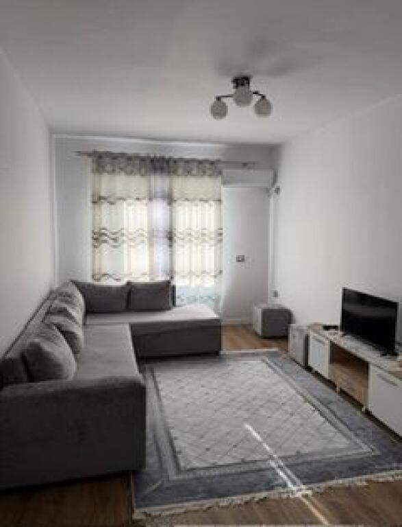 Appartamento super 1+1 ad Astir con 500€