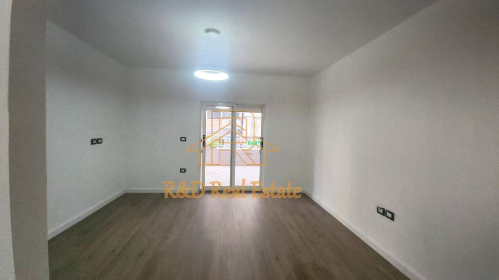 🏠 APPARTAMENTO IN VENDITA – Comune di Parigi