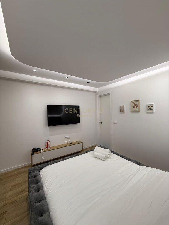 Studio for rent - 21 December