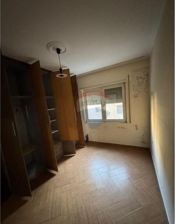 Apartament - Për Shitje - Rruga Misto Mame, Tiranë(ID: 530361001-956)