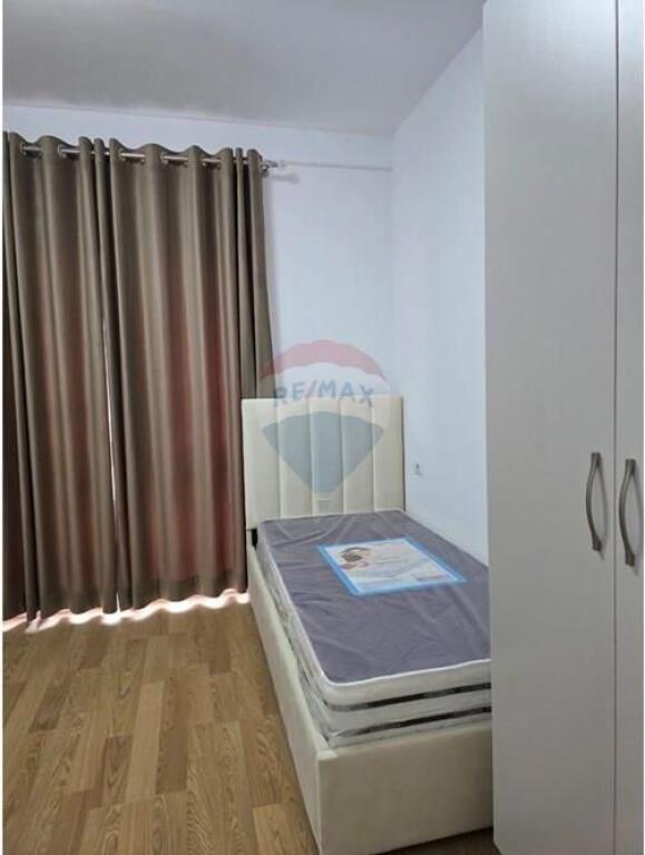 APARTAMENT 2+1 ME QIRA TEK ZOGU I ZI ID: 530171090-1495