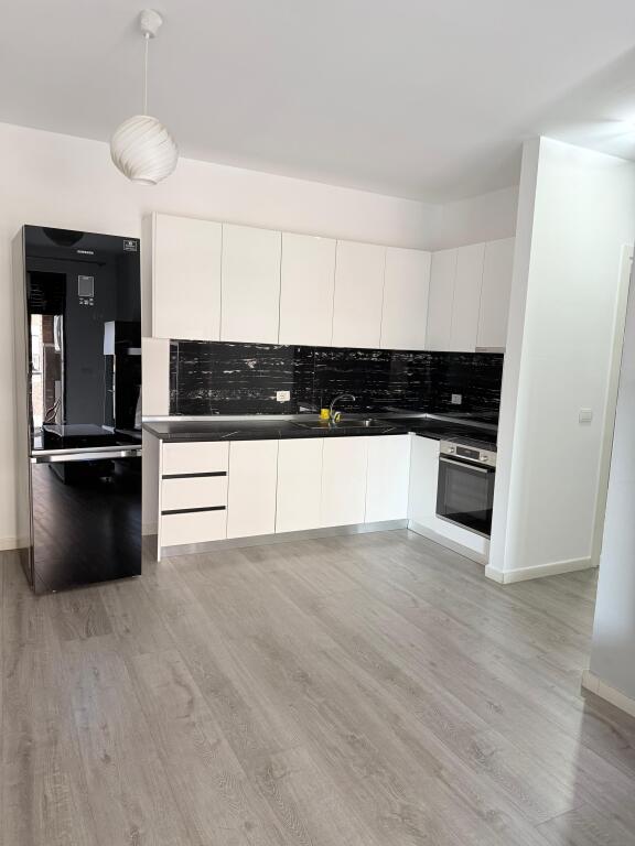 Apartament me qera 2+1+2 Fiori di bosko