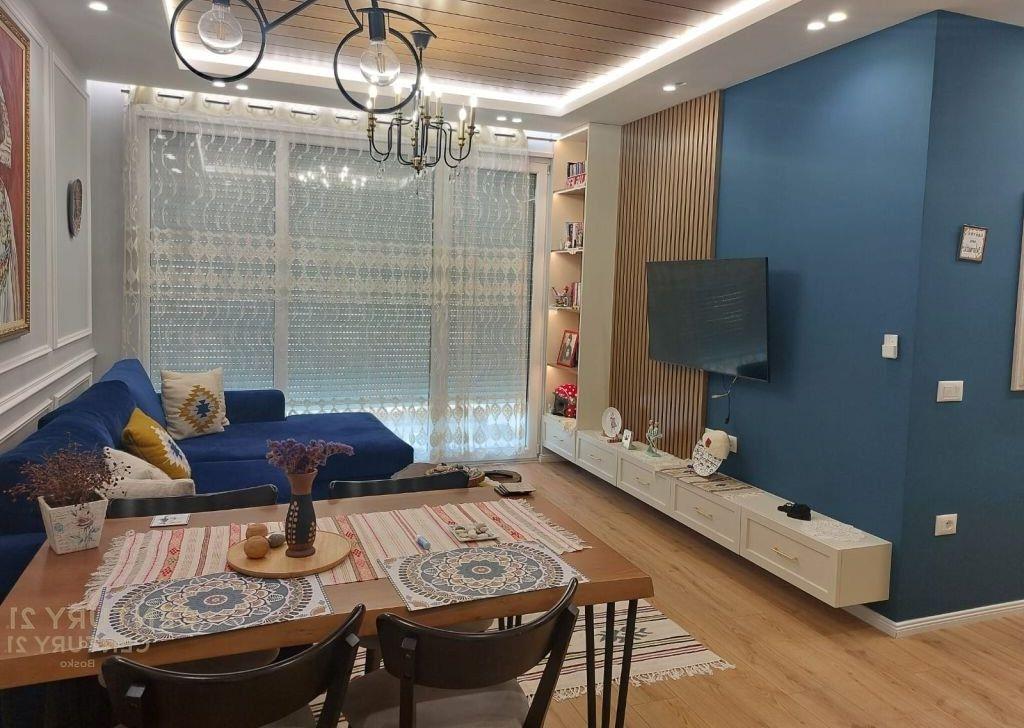 JAPIM ME QIRA APARTAMENT 2+1+2+ POST PARKIMI TE KOMPLEKSI FIORI DI BOSKO