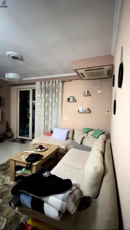 Shitet Apartament 2+1+2-Yzberisht