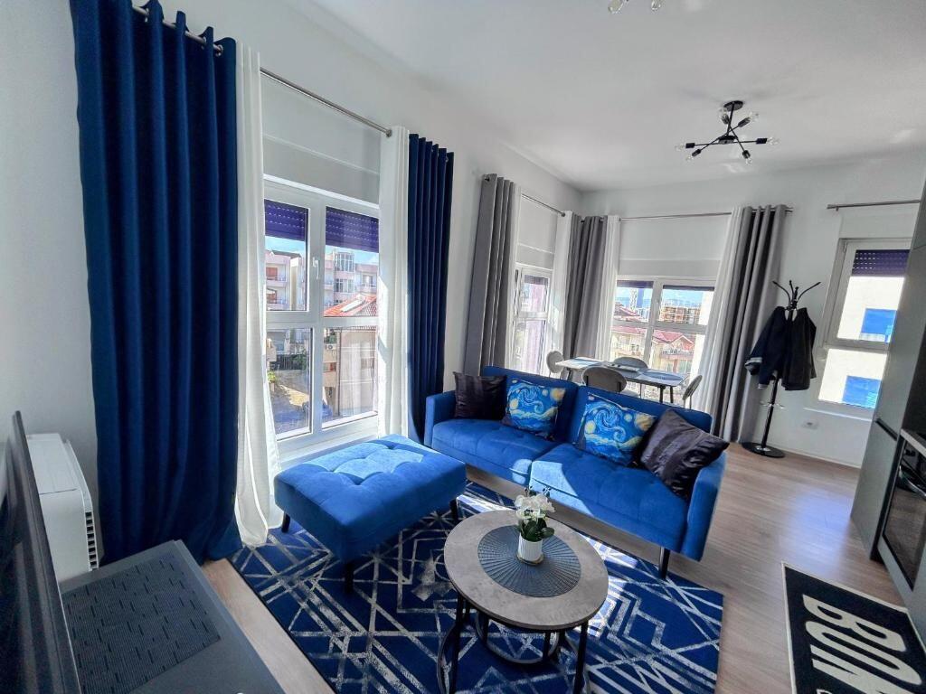 Shitet apartament 2+1